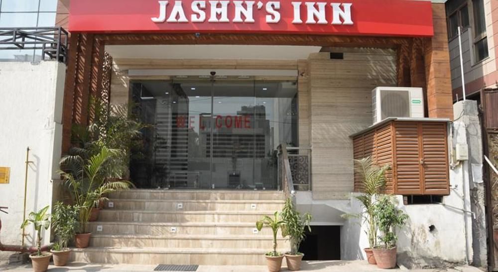 Hotel Jashn Inn Near Apollo Hospital ニューデリー エクステリア 写真